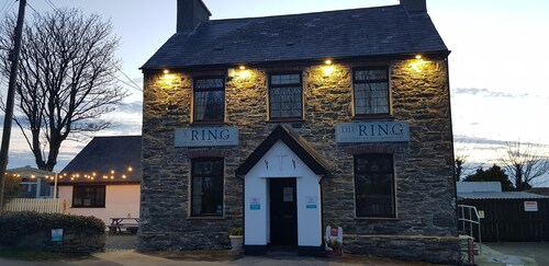 The Ring Pub Bed and Breakfast